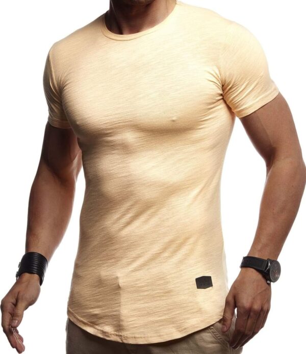 T-shirt – Image 2