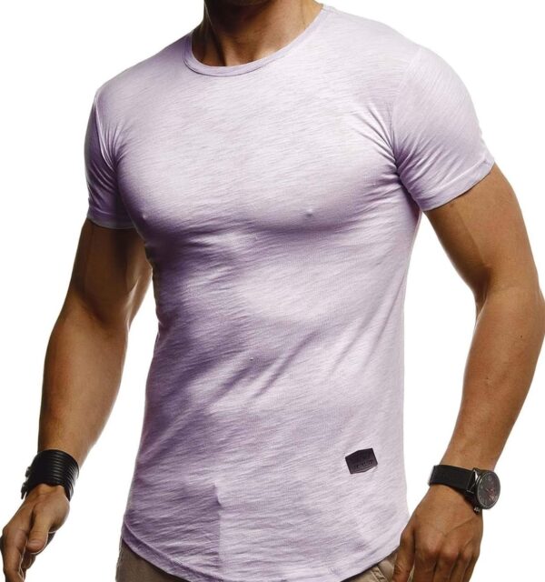 T-shirt – Image 4